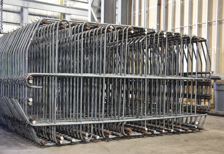 Large-prefabricated-cage-cluster